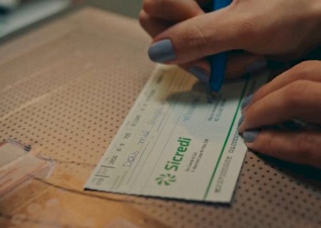 Sicredi lança nova campanha publicitária para  reforçar o impacto positivo do cooperativismo