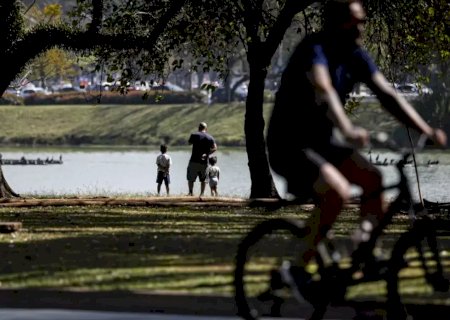 Pesquisas revelam preocupação com crianças em extremos climáticos