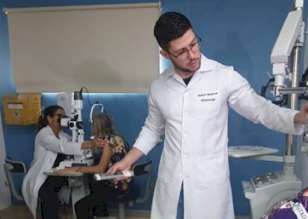 Bari&aacute;tricas e cirurgias de catarata est&atilde;o suspensas para balan&ccedil;o, diz secret&aacute;rio