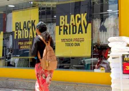 Com&eacute;rcio eletr&ocirc;nico j&aacute; faturou R$ 1,69 bilh&atilde;o nesta Black Friday