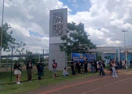 UEMSVest: Aspectos identitários: alunos terminam prova confusos com tema regional