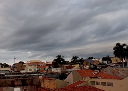 Possibilidade de mais chuva marca o início da semana em MS