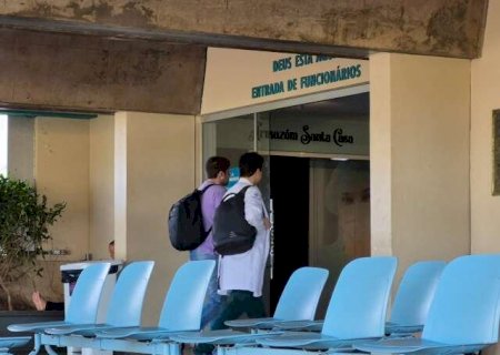 Santa Casa vai receber R$ 54 milh&otilde;es para pagar sal&aacute;rios e 13&ordm;