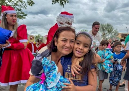 Natal de Luz 2025: Prefeitura de Jateí leva amor e alegria com entrega de presentes às crianças