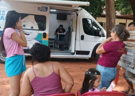 Sobre rodas, vacinação chega mais perto da população em MS