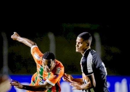 Naviraiense perde para o Athletic e segue sob press&atilde;o na Copinha