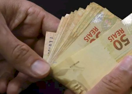 Banco Central mant&eacute;m taxa b&aacute;sica de juros em 15% pela quinta vez