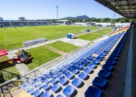 Est&aacute;dio Arthur Marinho pode ter jogos sem torcida por laudos incompletos