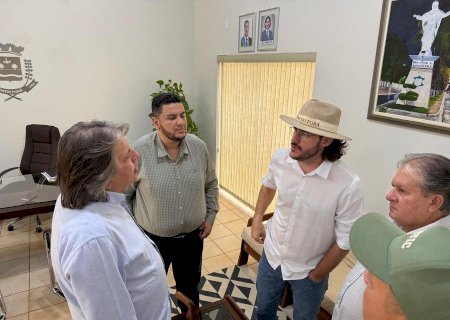 Articulação política garante R$ 882 mil para revitalização da Praça Mustafá, em Batayporã