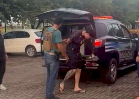 Preso homem que atropelou e quebrou dente da esposa ap&oacute;s discuss&atilde;o em MS