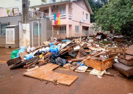 Prefeitura de Caarapó reforça combate ao descarte irregular e disponibiliza canal oficial para denúncias