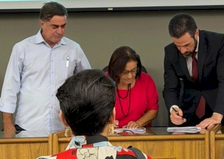 Para cuidar e acolher às pessoas, Jateí firma termo de parceria com o Ministério Público de MS