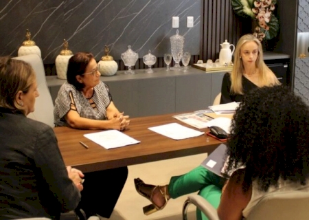 Prefeitura de Jateí e Cassems discutem melhorias no plano de saúde do funcionalismo