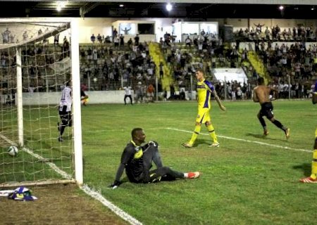 Corumbaense vence Dourados em casa e sobe para a quarta coloca&ccedil;&atilde;o