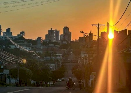 Quinta-feira terá calor de até 33°C e pancadas isoladas em MS