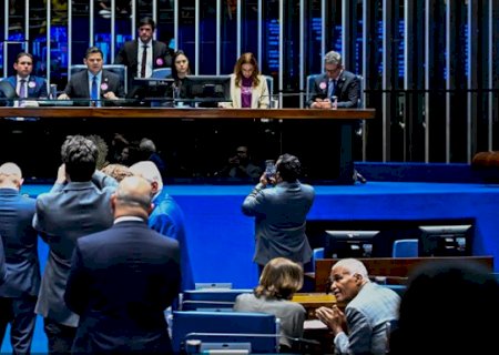 Senado aprova projeto que cria 24 mil cargos no servi&ccedil;o p&uacute;blico