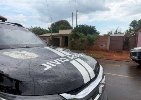 Mulher reage &agrave; agress&atilde;o e mata marido com facada no peito em Guia Lopes da Laguna