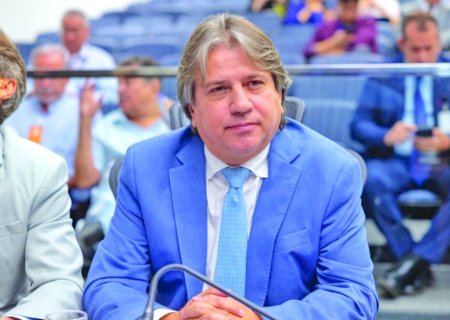 Além do União Brasil, Caravina avalia Podemos e pode assumir comando do partido