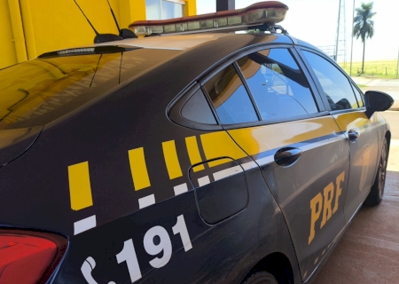 PRF prende suspeito de homicídio após briga em posto de combustíveis em Itaquiraí