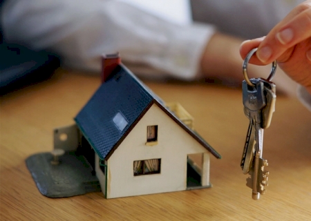 Projeto delimita atuação de leiloeiros na venda de imóveis