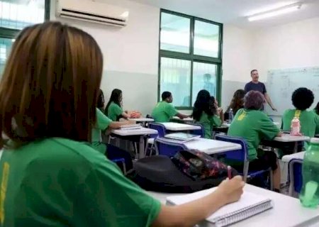 Professores de MS t&ecirc;m maior renda inicial, mas levam 30 anos para chegar ao topo