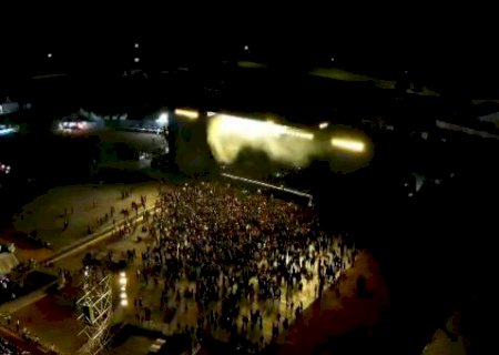 Ambulante sofre mal s&uacute;bito e morre no show do Guns N' Roses