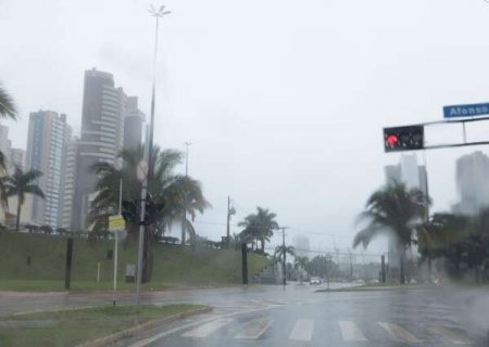 Após 55 mm de chuva, ciclone pode provocar novos temporais no interior