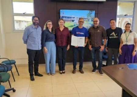 UEMS e Agrovalley MS firmam parceria para impulsionar inovação, empreendedorismo e pesquisa aplicada
