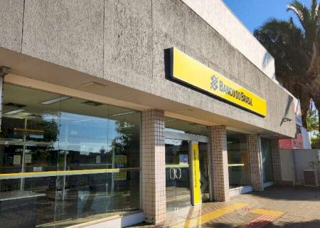 Ag&ecirc;ncia banc&aacute;ria onde homem morreu ap&oacute;s invas&atilde;o suspende atendimento