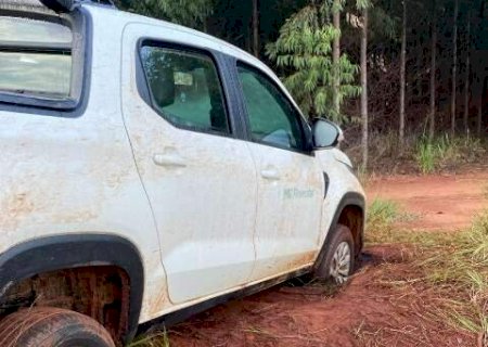 Agrônoma desaparecida é encontrada após passar a noite com carro atolado