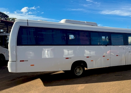 Caarapó amplia frota da Saúde com novo micro-ônibus e reforça atendimento à população
