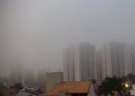 Primeiro frio do ano traz nevoeiro na Capital e mínima de 12°C no sul de MS