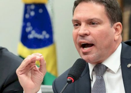 Prisão de Ramagem é fruto da cooperação entre Brasil e EUA, diz PF