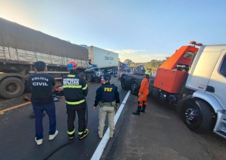 Irmão e cunhada do ex-prefeito de Sonora morrem em grave acidente na BR-163>
