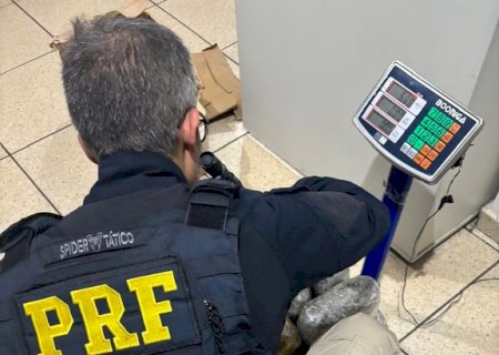 PRF apreende 11 Kg de skunk em Água Clara (MS)