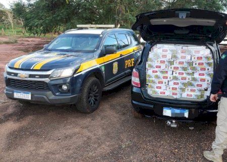 PRF apreende 10 mil maços de cigarros em Bataguassu (MS)