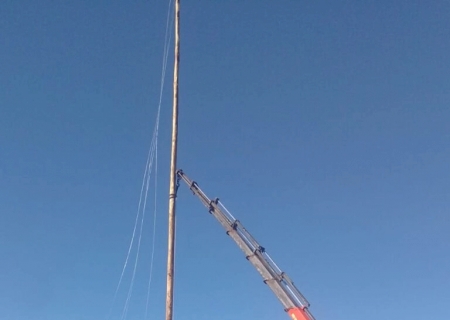 Símbolo da sua maior festa, Jateí antecipa montagem de fogueira gigante