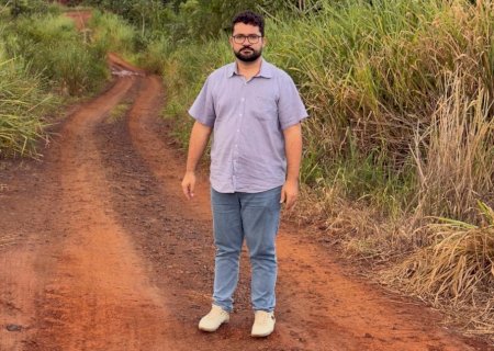João Paulo Farias intensifica ações por melhorias nas estradas rurais de Caarapó