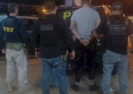 Suspeitos de integrarem quadrilha que furtava caminhonetes em Dourados são presos