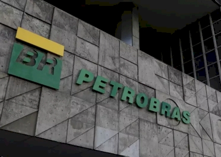 Petrobras reduz preço do diesel a partir desta segunda-feira e anuncia desconto de R$ 0,35 por litro