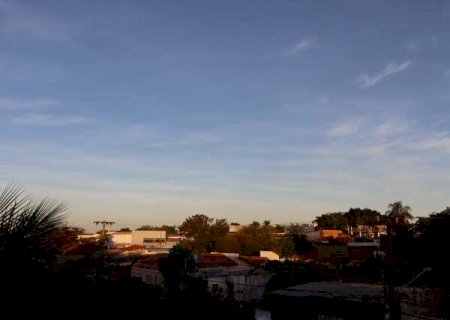 Domingo ser&aacute; de tempo firme e seco em Mato Grosso do Sul