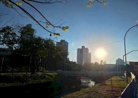 S&aacute;bado come&ccedil;a frio, mas sol predomina e temperatura deve chegar a 27&deg;C