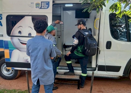 Em Vicentina, saúde volante leva vacinação onde as pessoas estão