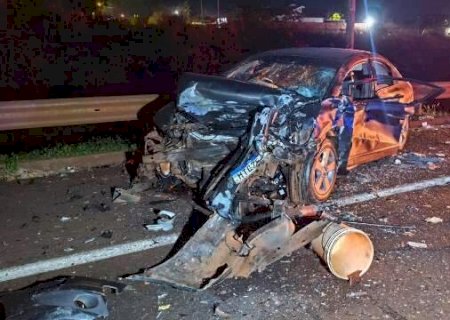 Motorista morre após ser lançado de veículo em acidente e 4 ficam feridos na BR-163 em Dourados