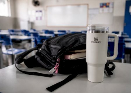 Aluna fica em coma ao levar bebida alco&oacute;lica escondida para escola