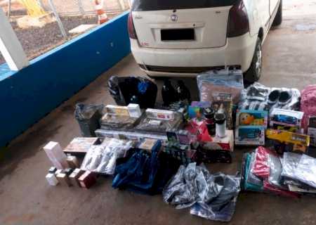 PM de Deodápolis combate contrabando e descaminho e apreende veículo e mercadorias de origem estrangeira