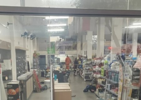 Atirador invade loja e mata vendedor de 26 anos durante expediente em Naviraí