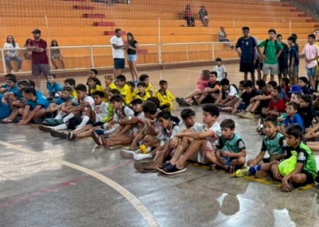 Formação e integração: Jateí investe nas categorias de base do futebol de salão