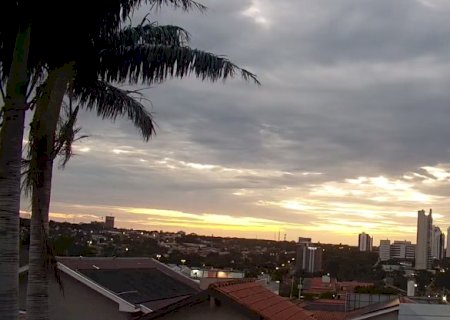 Veranico eleva temperaturas a at&eacute; 36&deg;C antes da chegada de frente fria em MS