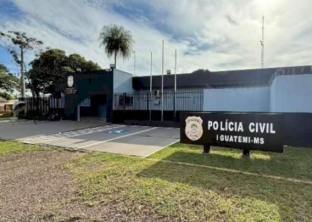 “Situação chegou ao fim”, diz rapaz após matar padrasto a facadas em MS